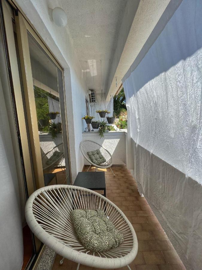 Apartmani Mia Palit ภายนอก รูปภาพ