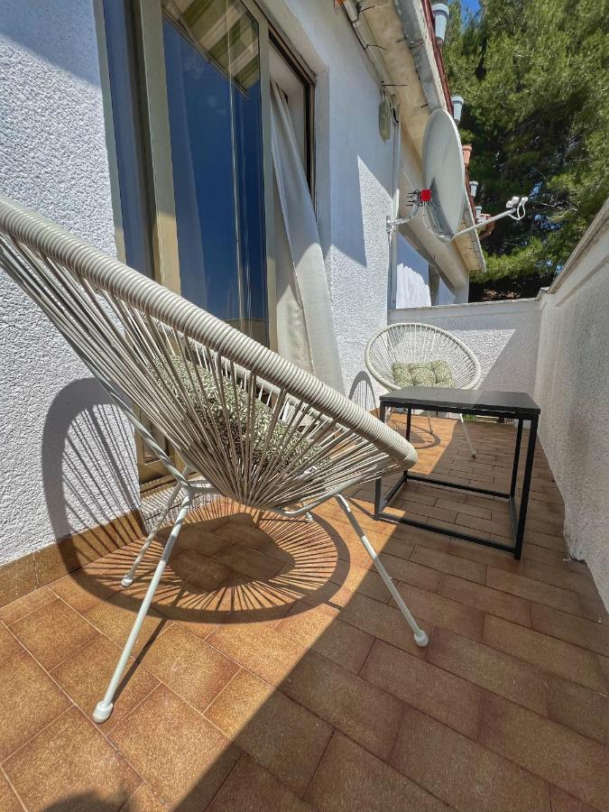 Apartmani Mia Palit ภายนอก รูปภาพ